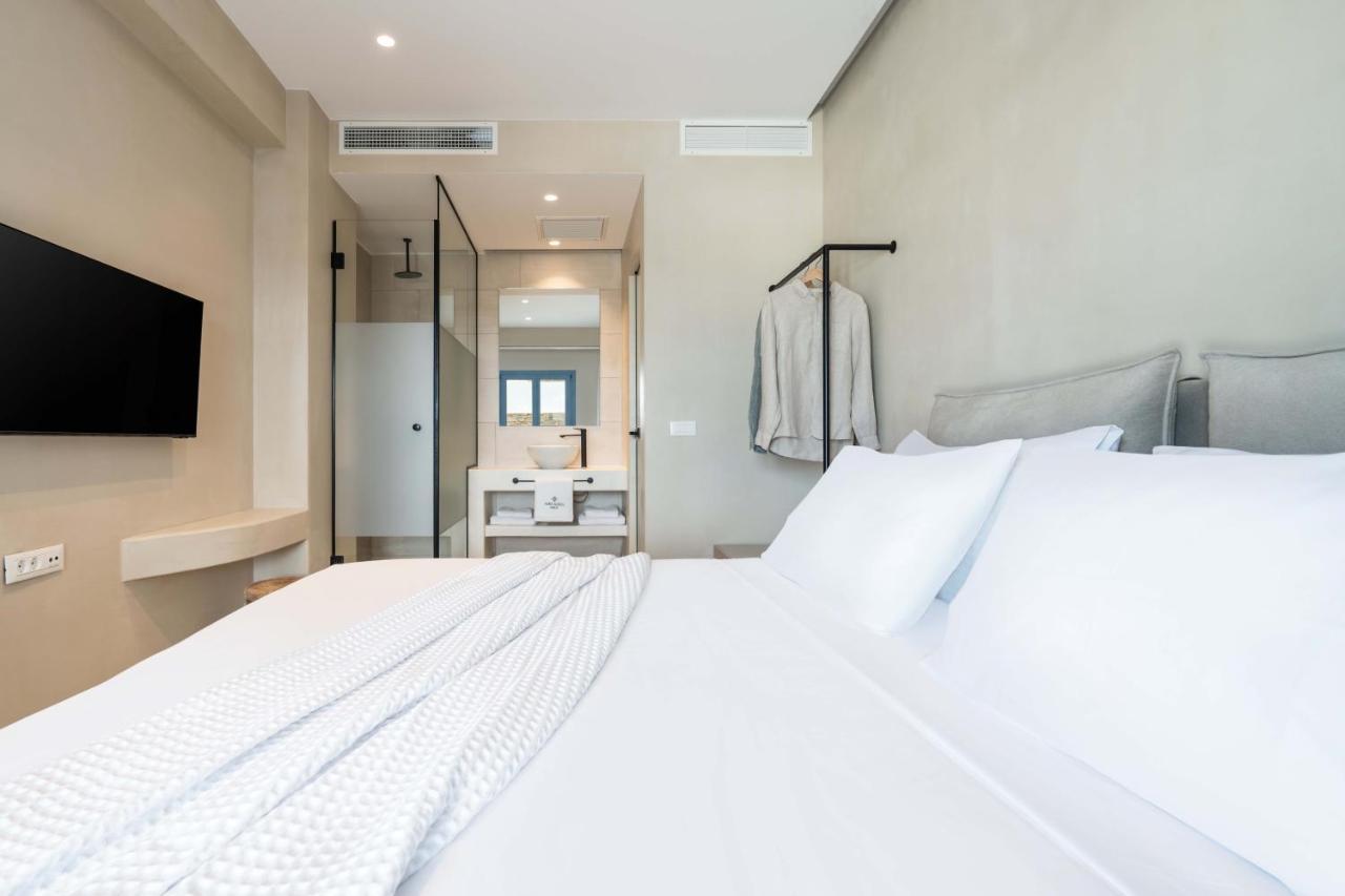 Aura Suites Paros Náousa Eksteriør billede