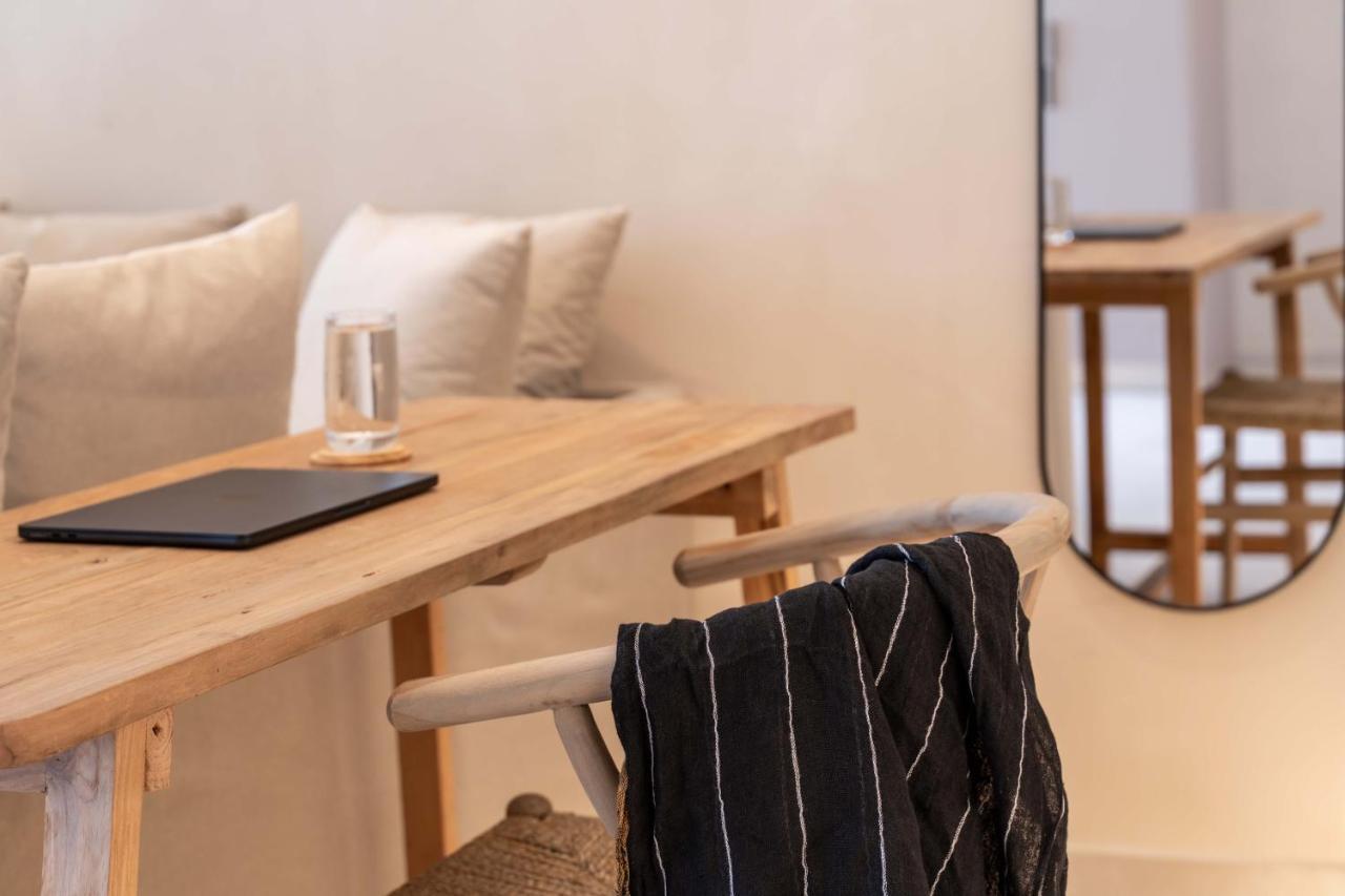 Aura Suites Paros Náousa Eksteriør billede