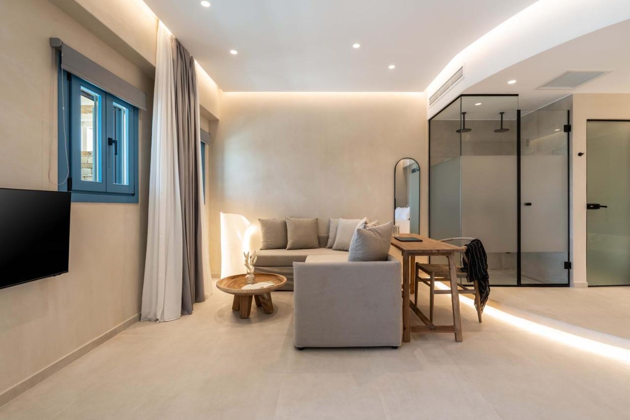 Aura Suites Paros Náousa Eksteriør billede